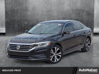 Used 2021 Volkswagen Passat 2.0T SE image 1