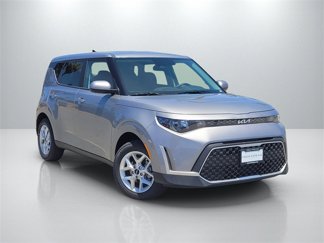 New 2025 Kia Soul LX image 1