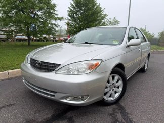 Used 2004 Toyota Camry XLE image 1