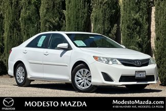 Used 2014 Toyota Camry image 1