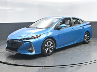 Used 2017 Toyota Prius Prime image 1