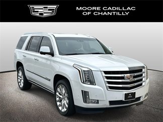 Used 2019 Cadillac Escalade Premium Luxury image 1