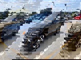 Used 2017 Jeep Grand Cherokee Overland image 1