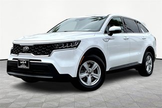 Used 2021 Kia Sorento LX image 1