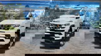 New 2025 Jeep Compass Latitude image 1