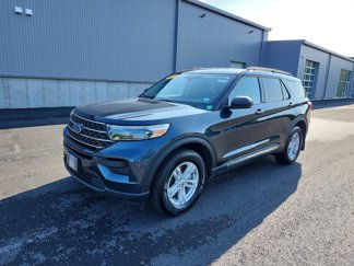 Used 2022 Ford Explorer XLT image 1