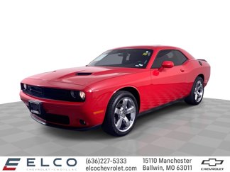 Used 2022 Dodge Challenger SXT w/ Blacktop Package image 1