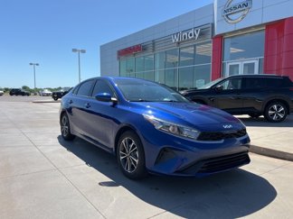 Used 2023 Kia Forte LXS image 1