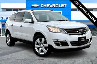Used 2017 Chevrolet Traverse LT w/ Style and Technology Package image 1