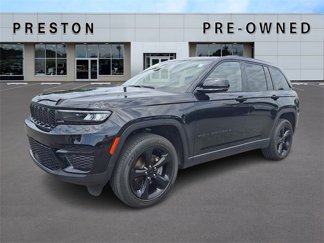 Certified 2023 Jeep Grand Cherokee Altitude image 1