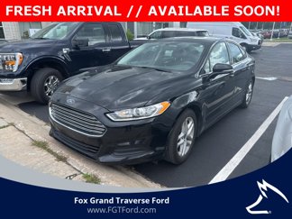 Certified 2016 Ford Fusion SE image 1