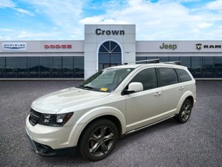 Used 2017 Dodge Journey Crossroad image 1