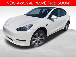 Used 2021 Tesla Model Y Long Range image 1