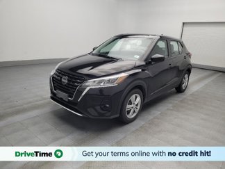 Used 2022 Nissan Kicks S image 1