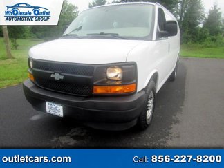 Used 2017 Chevrolet Express 2500 image 1