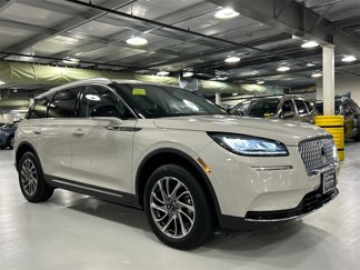 Used 2022 Lincoln Corsair AWD w/ Equipment Group 101A image 1