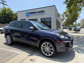 Used 2017 Porsche Cayenne Platinum Edition image 1