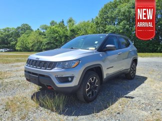 Used 2019 Jeep Compass Trailhawk image 1