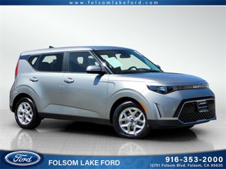 Used 2023 Kia Soul LX w/ Option Group 015 image 1