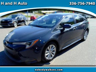 Used 2025 Toyota Corolla LE image 1