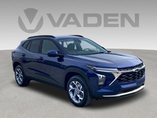 Used 2024 Chevrolet Trax LT w/ LT Convenience Package image 1
