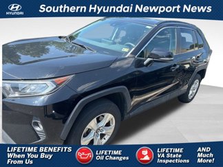 Used 2021 Toyota RAV4 XLE image 1