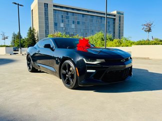 Used 2018 Chevrolet Camaro SS image 1