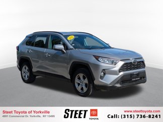 Used 2020 Toyota RAV4 XLE image 1
