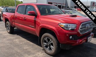 Used 2017 Toyota Tacoma TRD Sport image 1