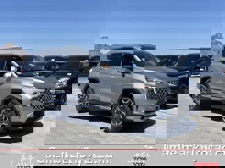 Used 2023 Hyundai Santa Fe Limited image 1