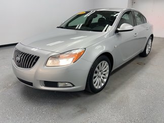 Used 2011 Buick Regal CXL image 1