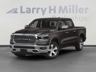 Used 2019 RAM 1500 Laramie w/ Off Road Group image 1