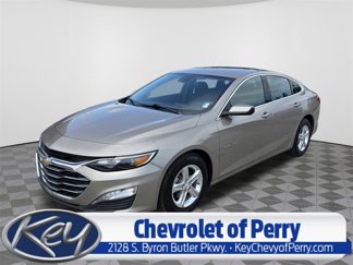 Used 2023 Chevrolet Malibu LT image 1