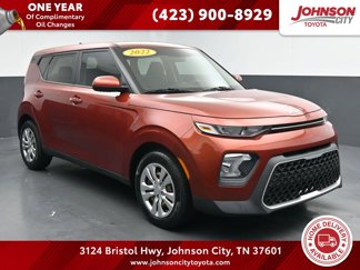 Used 2022 Kia Soul LX image 1
