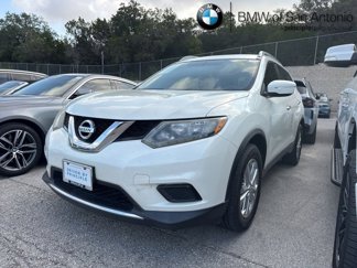 Used 2015 Nissan Rogue SV image 1