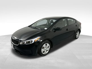 Used 2017 Kia Forte LX image 1