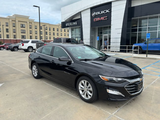 Used 2022 Chevrolet Malibu LT image 1
