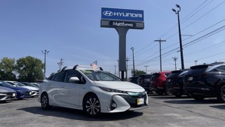 Used 2020 Toyota Prius Prime Limited image 1