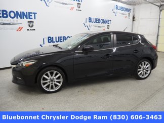Used 2017 MAZDA MAZDA3 Touring image 1