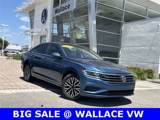 Certified 2019 Volkswagen Jetta SEL image 1