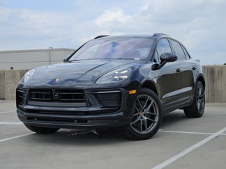 Certified 2024 Porsche Macan image 1