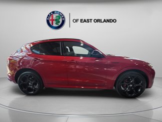 Used 2022 Alfa Romeo Stelvio Veloce image 1
