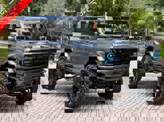 Used 2024 Ford Bronco Outer Banks image 1