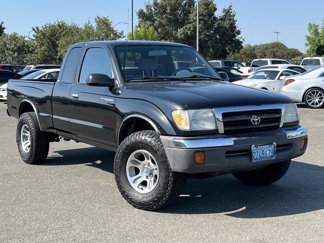 Used 2000 Toyota Tacoma PreRunner image 1
