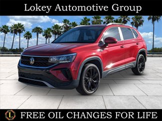 Certified 2022 Volkswagen Taos SE w/ Panoramic Sunroof Package image 1
