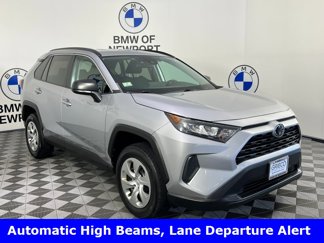 Used 2019 Toyota RAV4 LE image 1