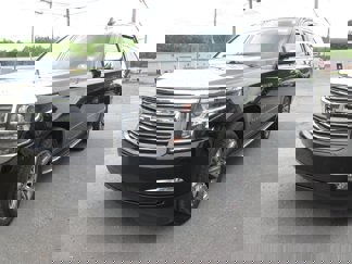 Used 2015 Chevrolet Suburban LTZ image 1