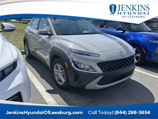 Used 2022 Hyundai Kona SE image 1