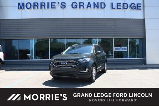 Used 2022 Ford Edge SEL w/ Convenience Package image 1