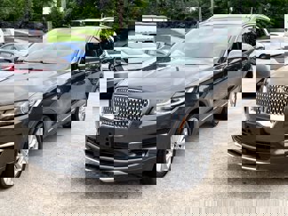 Used 2019 Lincoln MKC Premiere image 1